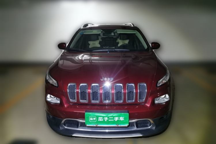 Used Jeep Cherokee 2016 2.4L Professional Smart Version Front