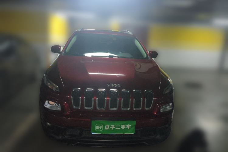 Used Jeep Cherokee 2016 2.0L Superior Edition Front