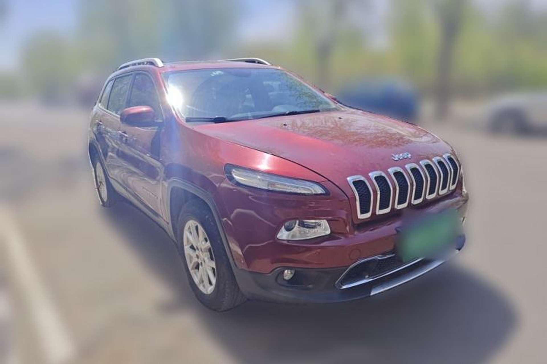 Used Jeep Cherokee 2016 2.4L Professional Smart Version Front Right 45 Deg