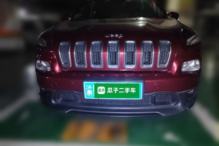 Used Jeep Cherokee 2016 2.0L Superior Edition Front