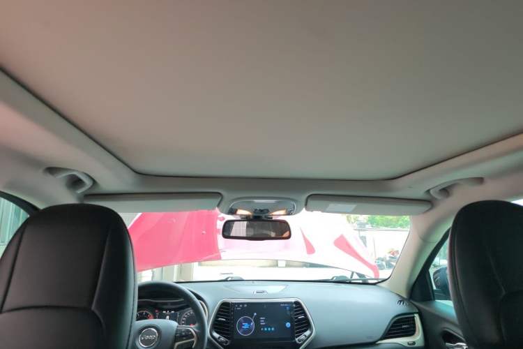 Used Jeep Cherokee 2016 2.4L Professional Edition Headliner