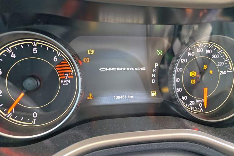 Used Jeep Cherokee 2016 2.0L Superior Edition Instrument Cluster