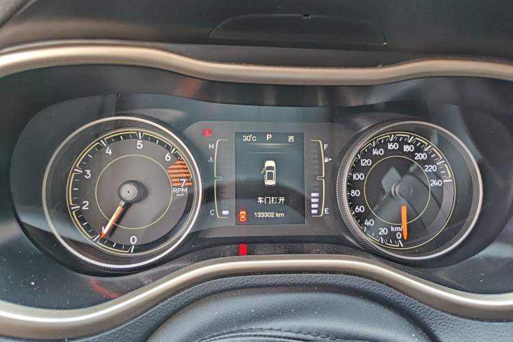 Used Jeep Cherokee 2016 2.4L Leading Edition Instrument Cluster