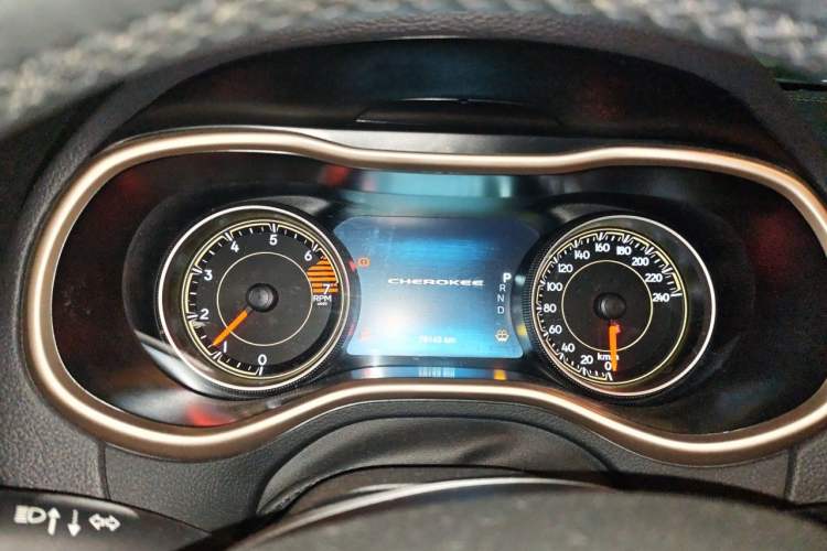 Used Jeep Cherokee 2016 2.4L Leading Smart Version Instrument Cluster