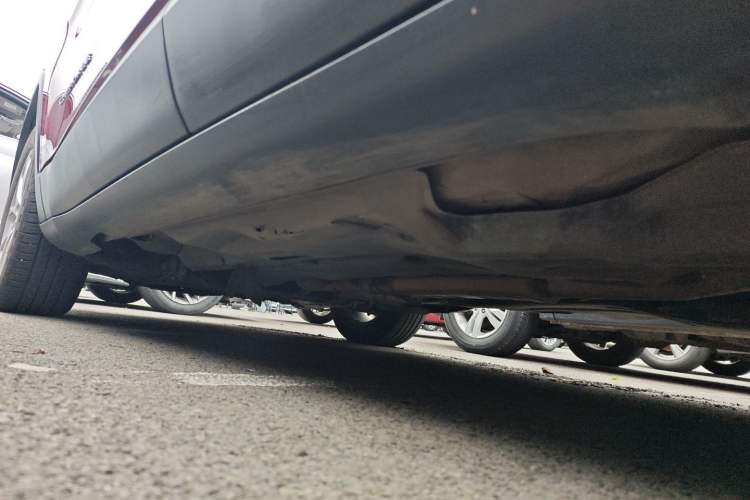 Used Jeep Cherokee 2016 2.4L Leading Smart Version Left Side Sill