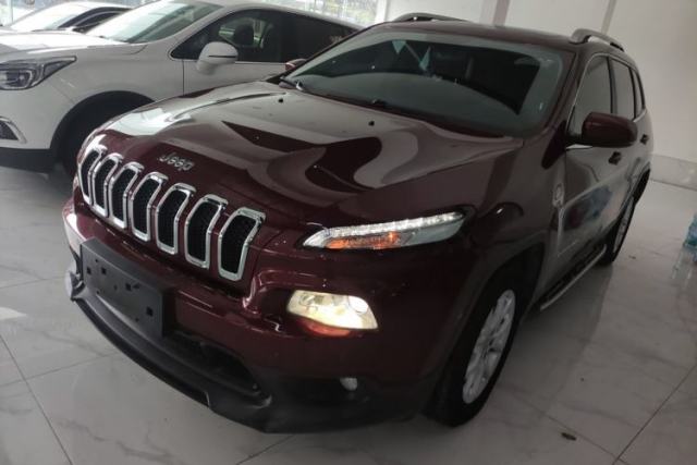 Used Jeep Cherokee 2016 2.0L Superior Edition