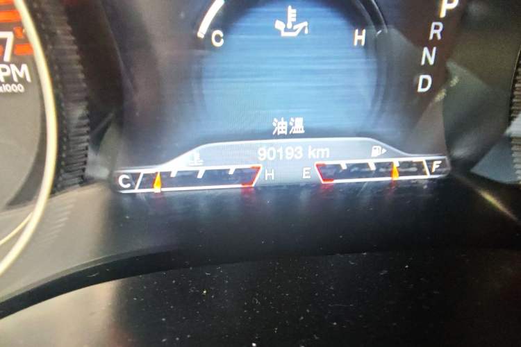 Used Jeep Cherokee 2016 2.4L Professional Smart Version Odometer Close Up