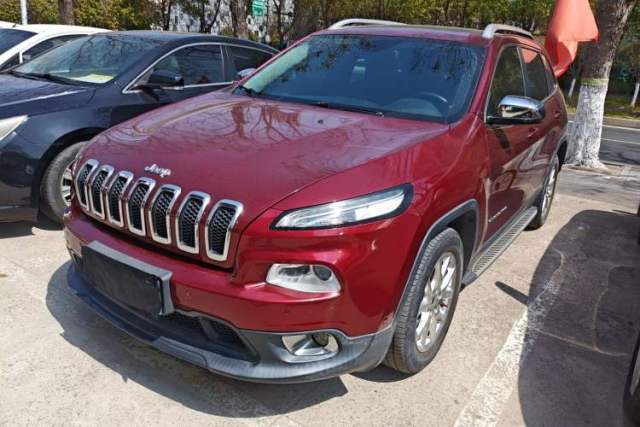 Used Jeep Cherokee 2016 2.4L Leading Edition