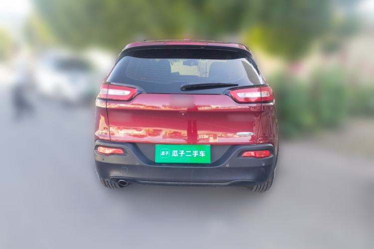 Used Jeep Cherokee 2016 2.0L Superior Edition Rear