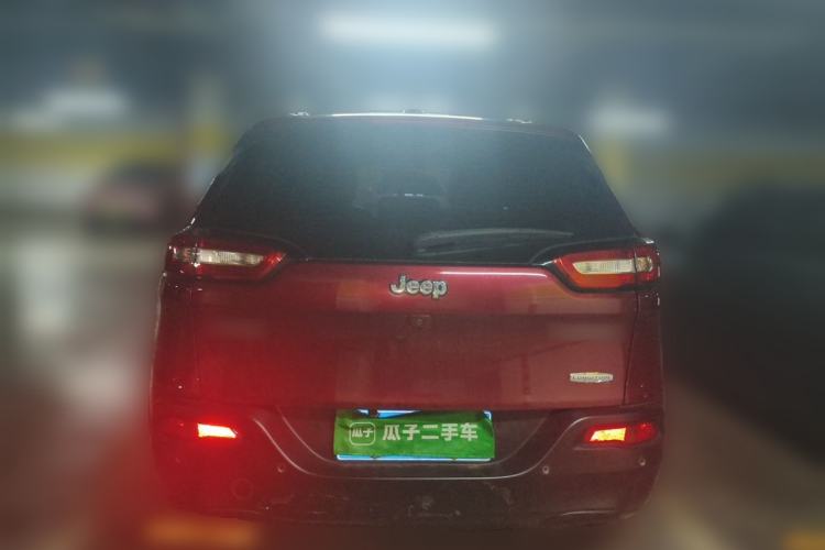 Used Jeep Cherokee 2016 2.0L Superior Edition Rear