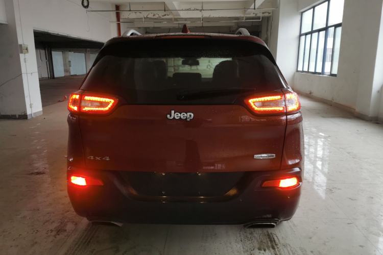 Used Jeep Cherokee 2016 2.4L Leading Edition Rear