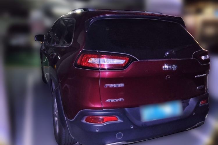 Used Jeep Cherokee 2016 2.4L Professional Smart Version Rear Left 45 Deg