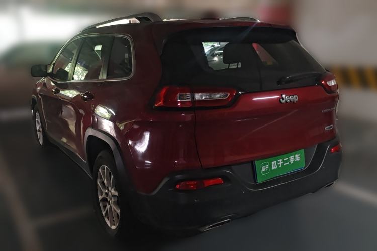 Used Jeep Cherokee 2016 2.4L Leading Edition Rear Left 45 Deg