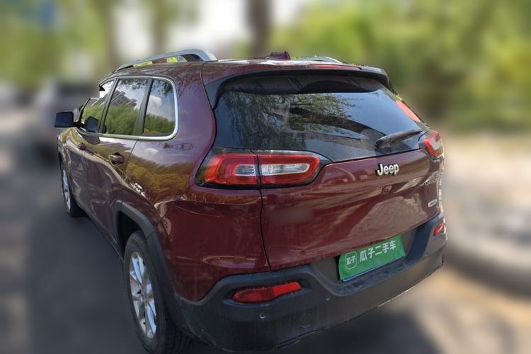 Used Jeep Cherokee 2016 2.0L Superior Edition Rear Left 45 Deg