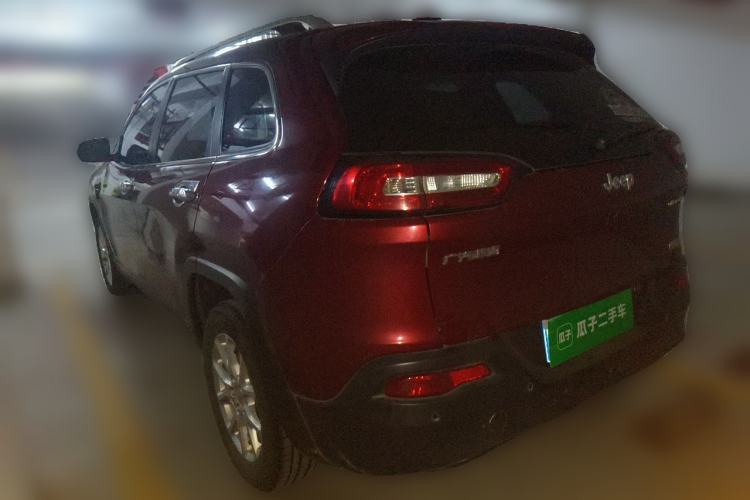 Used Jeep Cherokee 2016 2.0L Smart Version Rear Left 45 Deg