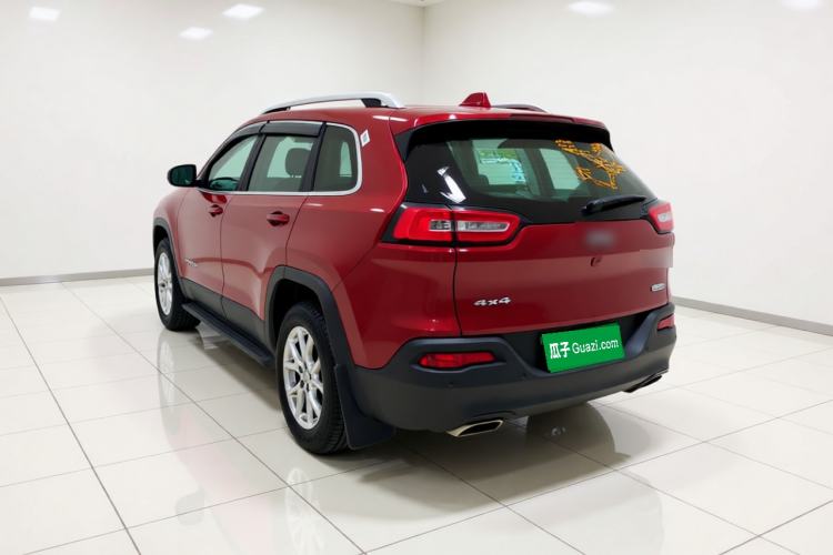 Used Jeep Cherokee 2016 2.4L Leading Smart Version Rear Left 45 Deg