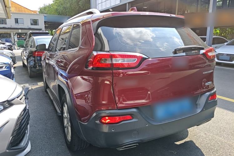 Used Jeep Cherokee 2016 2.4L Leading Edition Rear Left 45 Deg