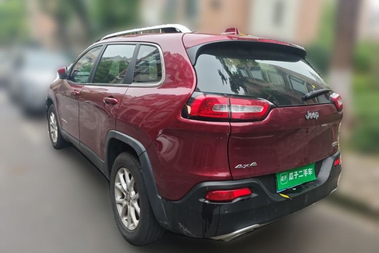 Used Jeep Cherokee 2016 2.4L Professional Smart Version Rear Left 45 Deg