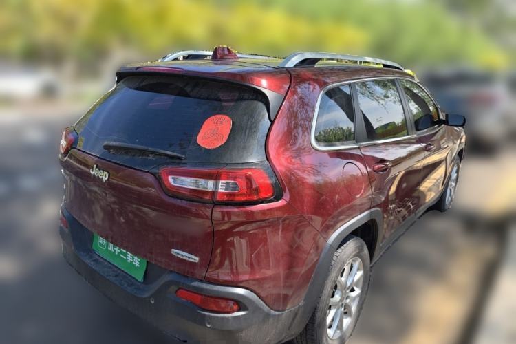 Used Jeep Cherokee 2016 2.0L Superior Edition Rear Right 45 Deg