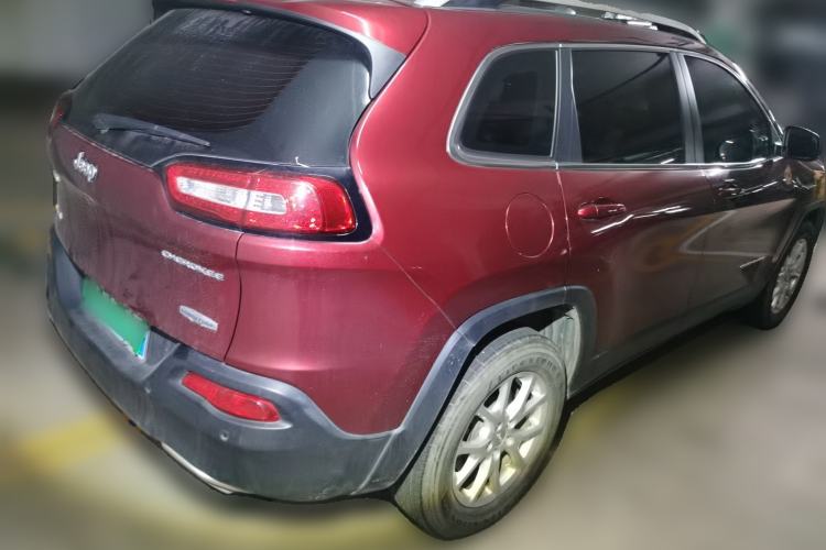 Used Jeep Cherokee 2016 2.4L Professional Smart Version Rear Right 45 Deg