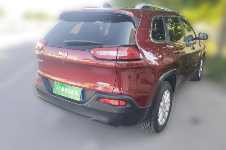 Used Jeep Cherokee 2016 2.0L Superior Edition Rear Right 45 Deg