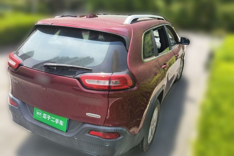 Used Jeep Cherokee 2016 2.0L Superior Edition Rear Right 45 Deg