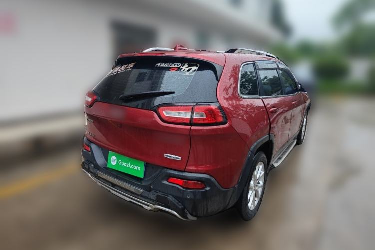 Used Jeep Cherokee 2016 2.4L Leading Smart Version Rear Right 45 Deg