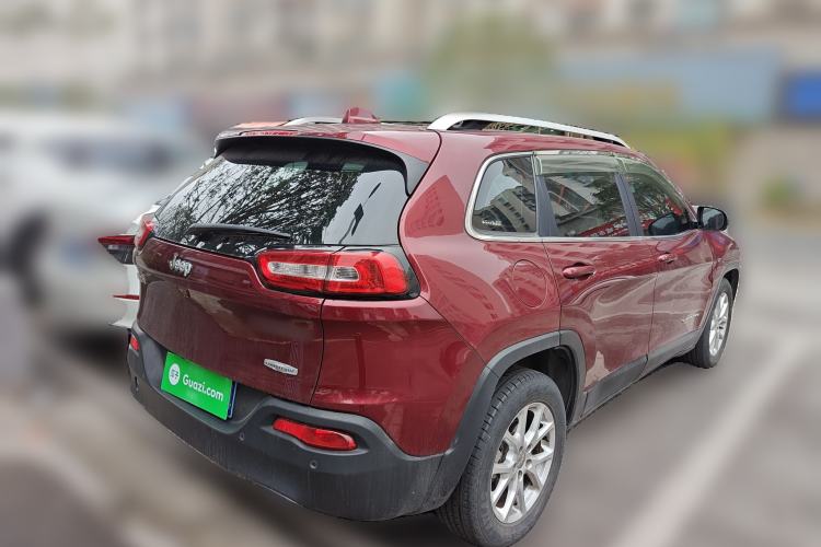 Used Jeep Cherokee 2016 2.0L Superior Edition Rear Right 45 Deg