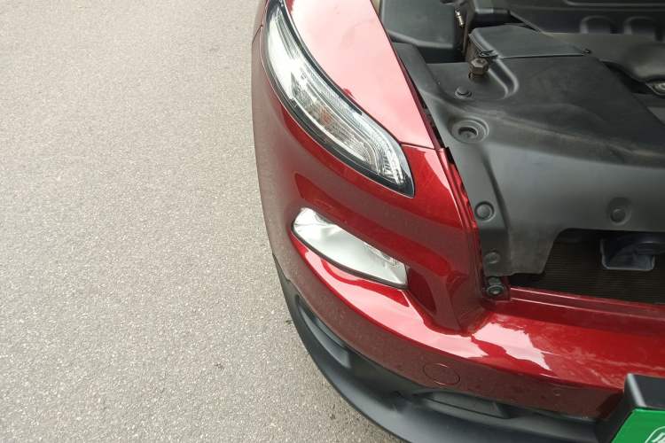 Used Jeep Cherokee 2016 2.4L Leading Edition Right Front Headlight
