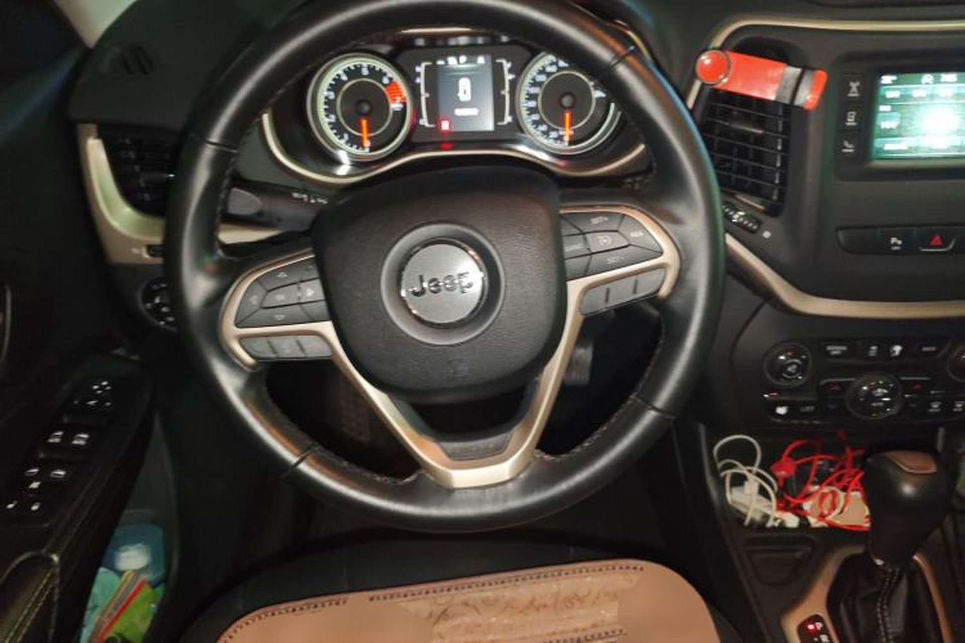 Used Jeep Cherokee 2016 2.4L Leading Edition Steering Wheel