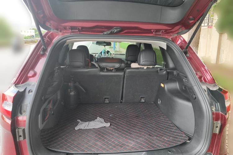 Used Jeep Cherokee 2016 2.4L Professional Smart Version Trunk