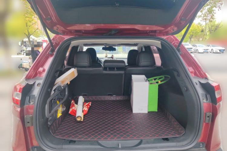 Used Jeep Cherokee 2016 2.4L Professional Smart Version Trunk