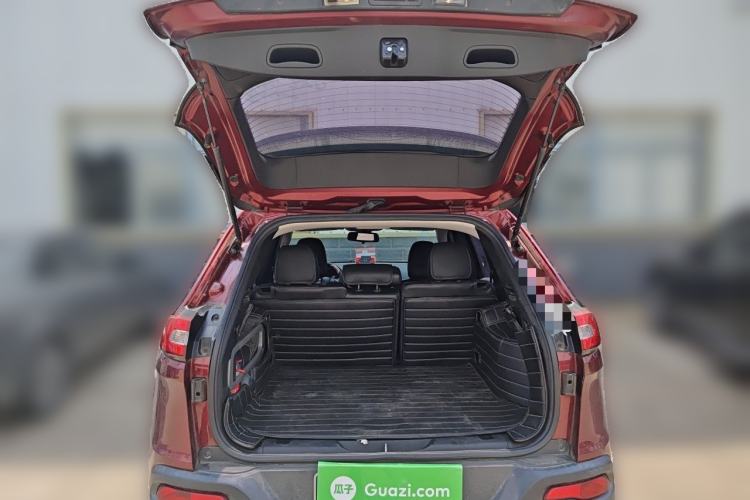 Used Jeep Cherokee 2016 2.4L Leading Edition Trunk
