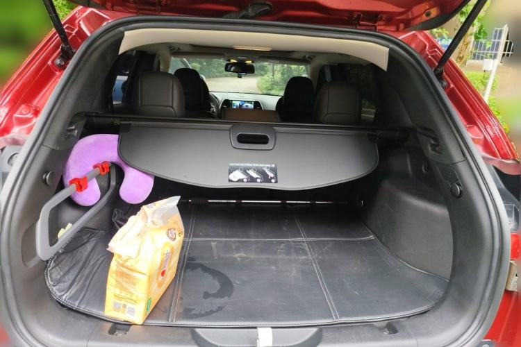 Used Jeep Cherokee 2016 2.4L Leading Smart Version Trunk