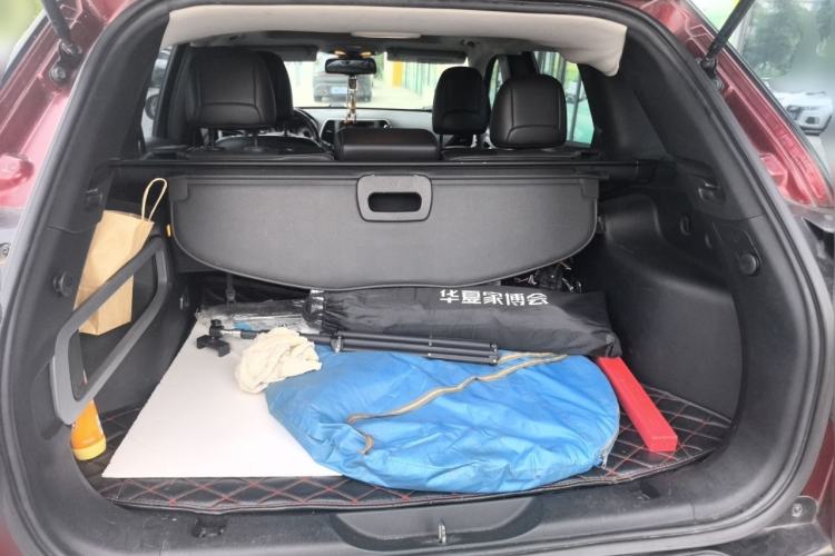 Used Jeep Cherokee 2016 2.4L Leading Edition Trunk
