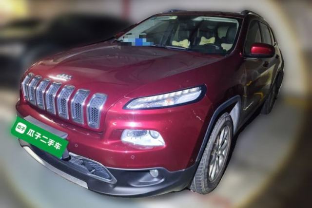 Used Jeep Cherokee 2016 2.4L Professional Smart Version