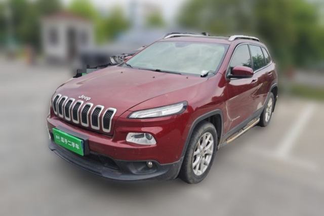 Used Jeep Cherokee 2016 2.0L Superior Edition