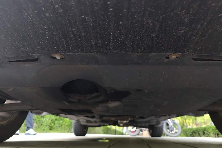 Used Jeep Cherokee 2016 2.4L Professional Smart Version Chassis Front