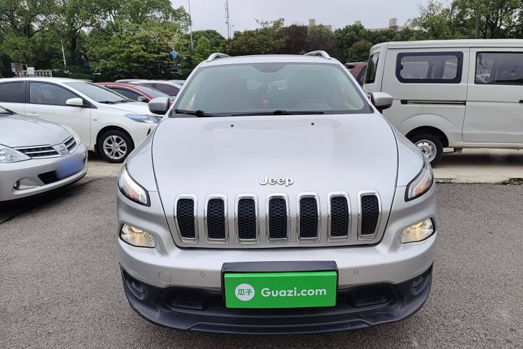 Used Jeep Cherokee 2016 2.4L Leading Edition Front