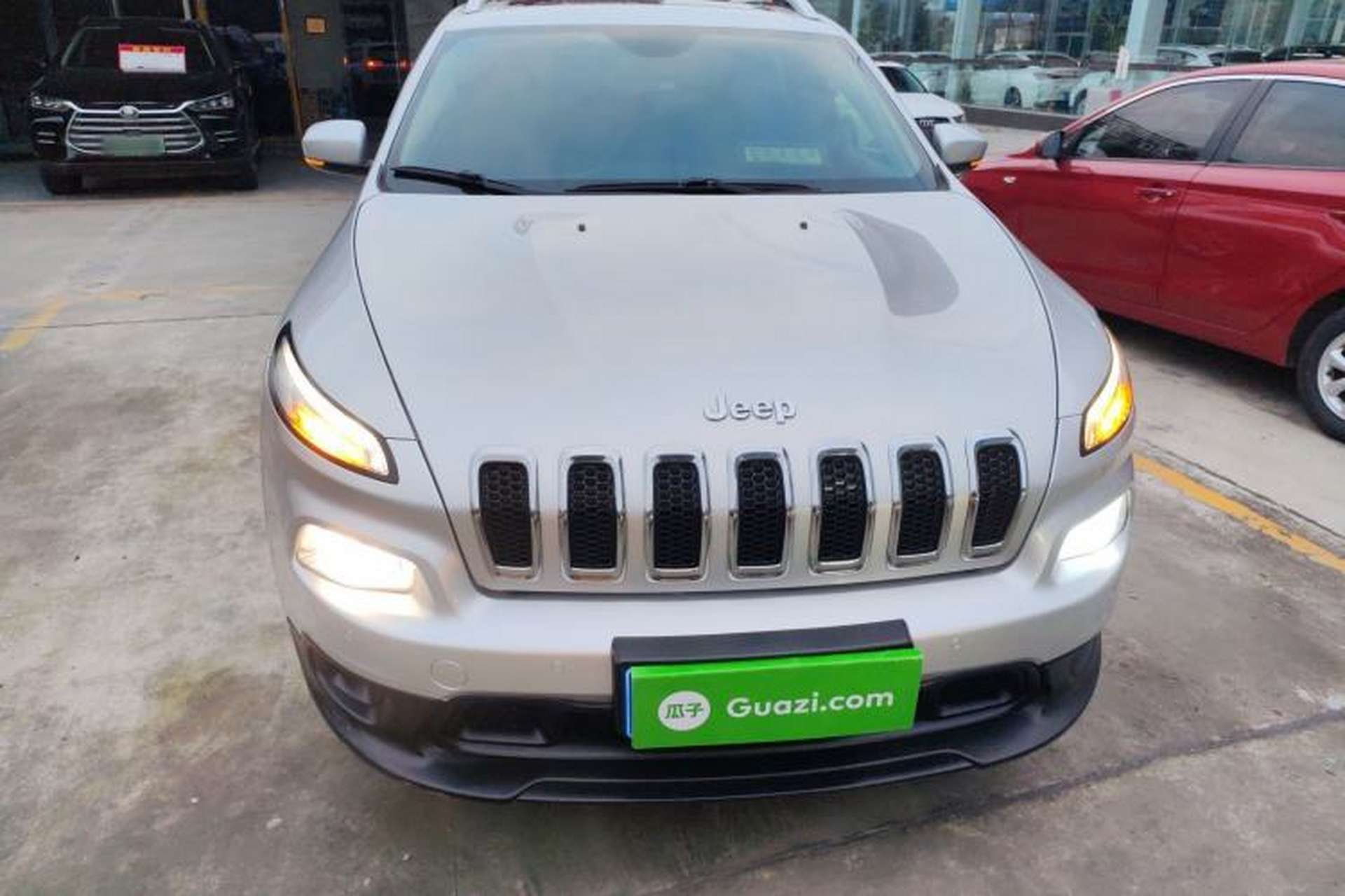 Used Jeep Cherokee 2016 2.4L Leading Edition Front