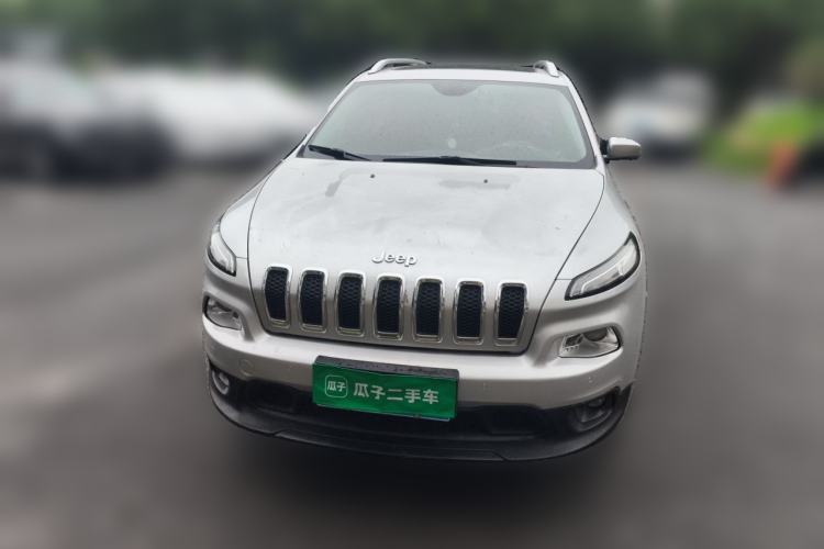 Used Jeep Cherokee 2016 2.4L Leading Edition Front