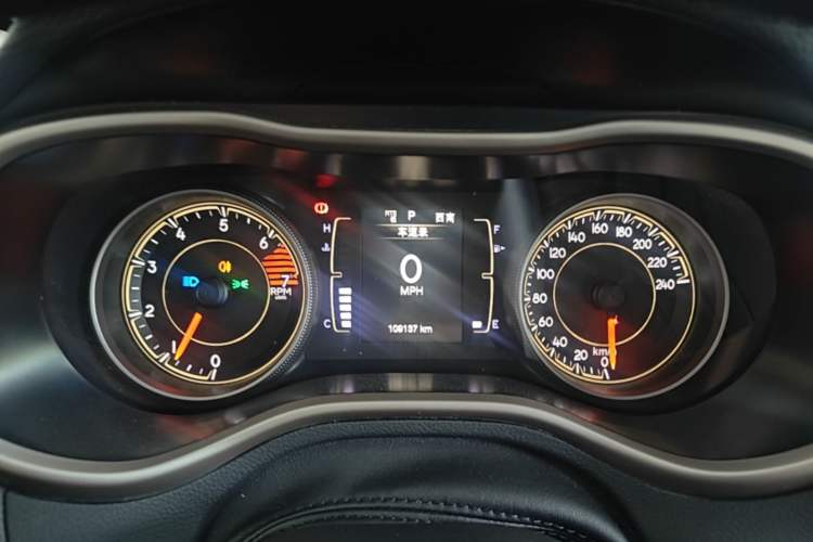 Used Jeep Cherokee 2016 2.4L Leading Edition Instrument Cluster