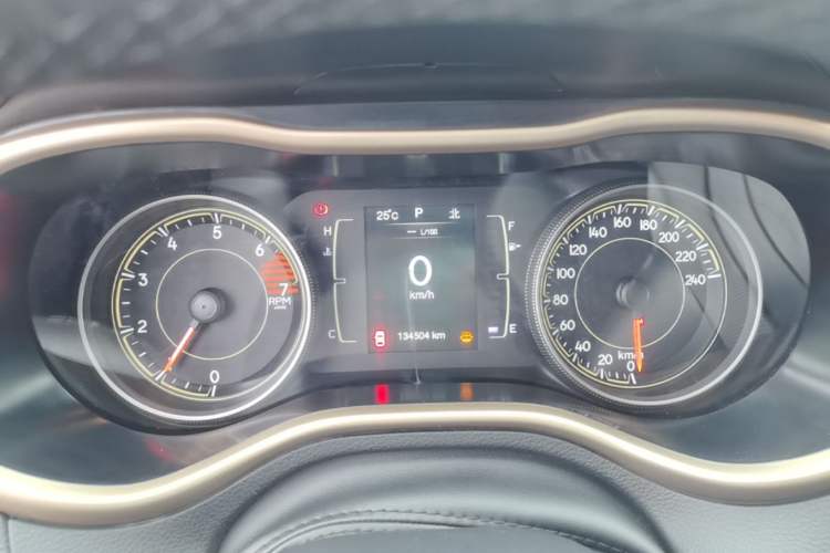 Used Jeep Cherokee 2016 2.4L Leading Edition Instrument Cluster