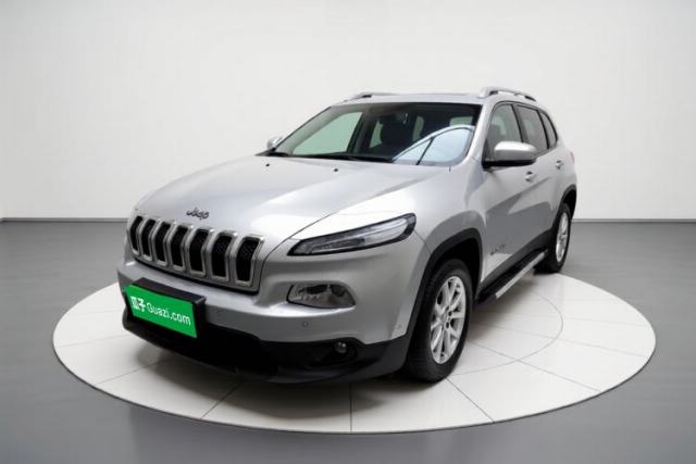 Used Jeep Cherokee 2016 2.0L Superior Edition