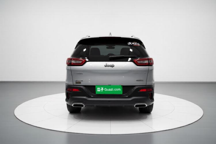 Used Jeep Cherokee 2016 2.4L Professional Edition Rear