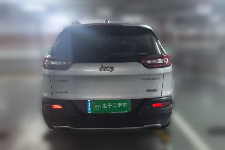 Used Jeep Cherokee 2016 2.4L Professional Edition Rear