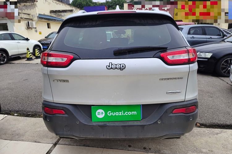 Used Jeep Cherokee 2016 2.4L Leading Edition Rear