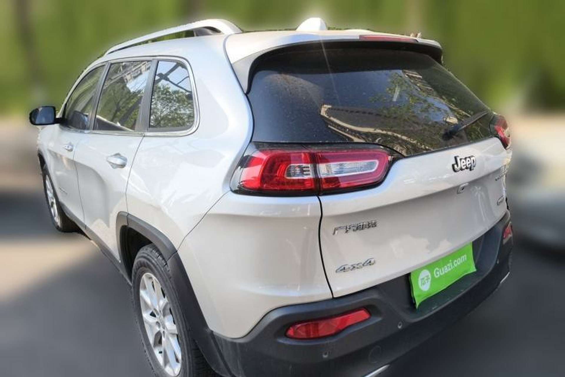 Used Jeep Cherokee 2016 2.4L Professional Smart Version Rear Left 45 Deg