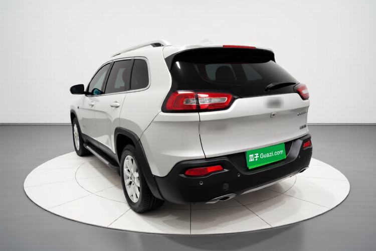 Used Jeep Cherokee 2016 2.0L Superior Edition Rear Left 45 Deg