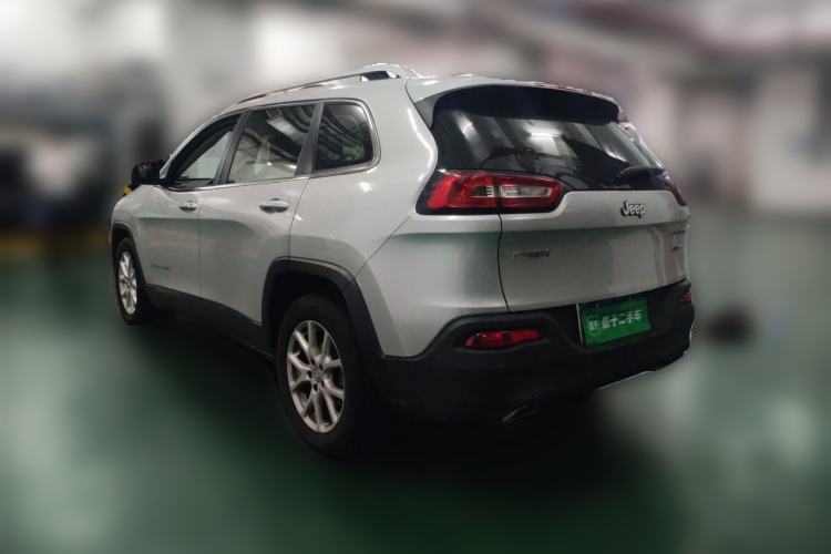 Used Jeep Cherokee 2016 2.4L Leading Edition Rear Left 45 Deg